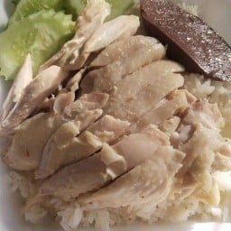 ข้าวมันไก่หน้ามอ ประตู4 ข้าวมันไก่หน้ามอ ประตู4