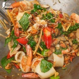 ผัดฉ่าราดข้าว