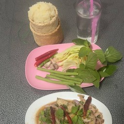 น้ำตกหมู