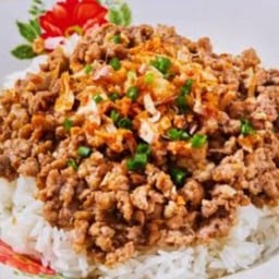 หมูสับกระทียม