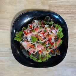 ยำไข่เยี่ยวม้า.