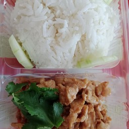 ไก่กระเทียม