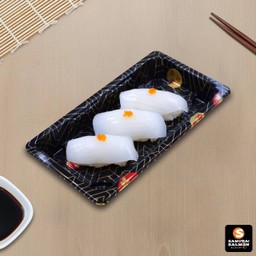 ซูชิหมึกอิกะ 3 ชิ้น