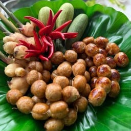 ไส้กรอกอีสานทอด บ้านฉัน ไส้กรอกอีสานทอดบ้านฉัน 1