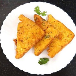 Bread pakora 4 p