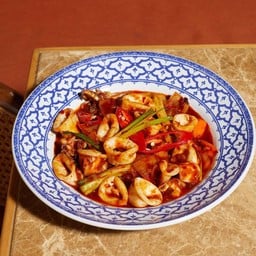 ปลาหมึกผัดพริกเผา