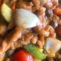 ผัดเปรี้ยวหวานไก่กรอบ