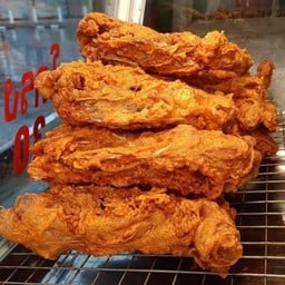 โครงไก่