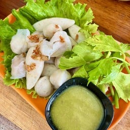 เกี๊ยวปลา+ลูกชิ้นปลา ลวกจิ้ม