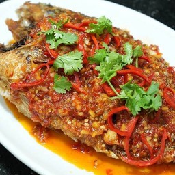 ปลานิลทอดราดพริก 3 รส