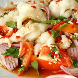 ยำเล็บมือนาง