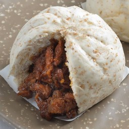 ซาลาเปาข้าวโอ๊ตไส้หมูแดง