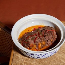 พะแนงแก้มวัว