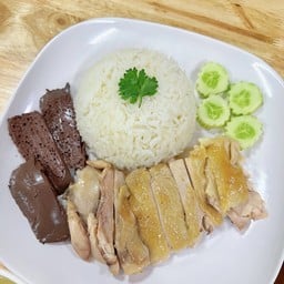ราชาข้าวมันไก่ลาดปลาเค้า 72
