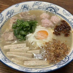 ก๋วยจั๊บญวนอุบล ( ของแท้บ้านเฮา )