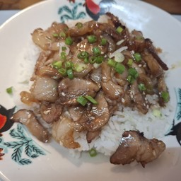 คอหมูย่างผัดซอสเทริยากิ