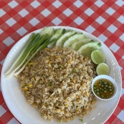 ข้าวผัดไข่ จานใหญ่
