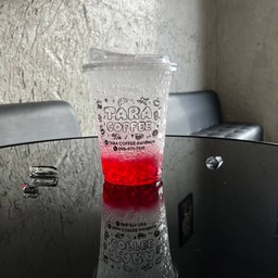 น้ำแดงโซดา