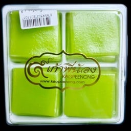 ขนมชั้น ชิ้น ใบเตย