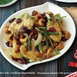 เนื้อเก๋าผัดเม็ดมะม่วง