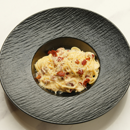 คาโบนาร่า (Carbonara)