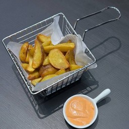 Potato Skin Chips W/Spacey Sauce | มันฝรั่งติดเปลือกทอด จิ้มกับซอสสเปซี่