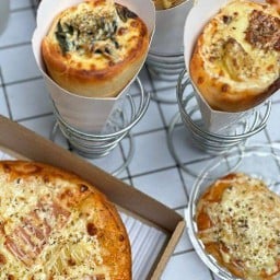 Pizz a cup พิซซ่า พิซซ่าโคน ชีสยืด หมู่บ้านลลิษา