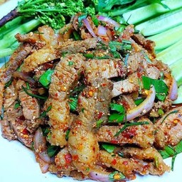 น้ำตกเนื้อ