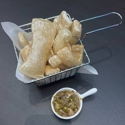 หนังปองน้องพริกหนุ่ม | Fried Cow‘S Skin Dip W/Northern Thai Chili Paste