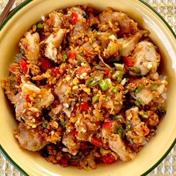 ข้าวไก่คั่วพริกเกลือ