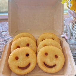 ฟรายส์ยิ้ม