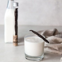 นมวนิลลา