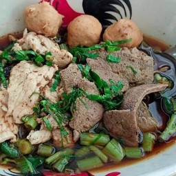 ก๋วยเตี๋ยวหมูหมัก+หมูตุ๋น