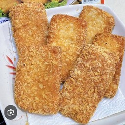 ข้าวหน้าปลาทิพทอด