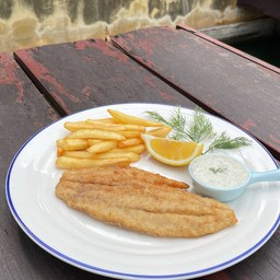ฟิชแอนด์ชิฟ Fish and Chips