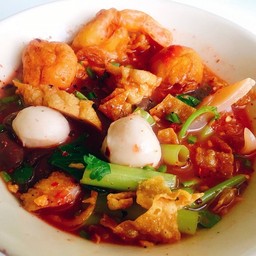 เกาเหลาเย็นตาโฟต้มยำ