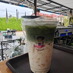 ชาเขียวมัทฉะลาเต้เย็น