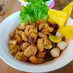 ก๋วยเตี๋ยวต้มยำโคตรกาก ธรรมดา