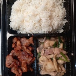 ข้าวหมูน้ำมันหอย+หมูทอดน้ำปลา