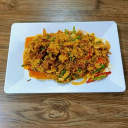 ปูนิ่มผัดผงกะหรี่