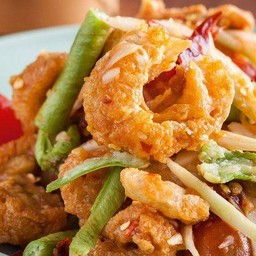 ตำแคปหมู