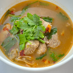 ต้มแซ่บกระดูกหมูอ่อน (Fiery Pork Ribs Broth)