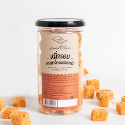 หมี่กรอบทรงเครื่องผสมงาดำ