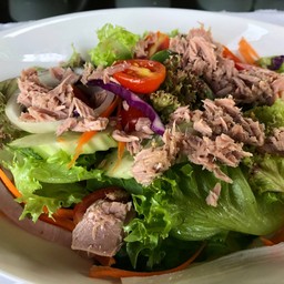 สลัดทูน่า TUNA SALAD