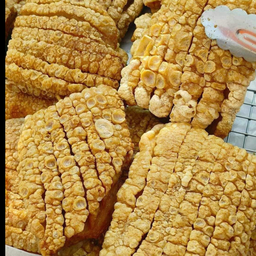 หมูกรอบคุณพิม