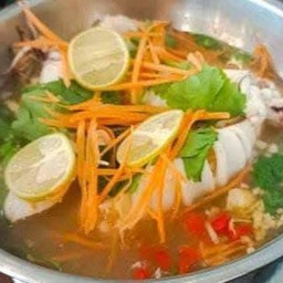 ปลาหมึกไข่นึ่งมะนาว