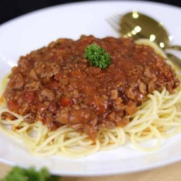 สปาเก็ตตี้โบโลเนสไก่