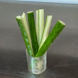 ซาชิมิแตงกวา