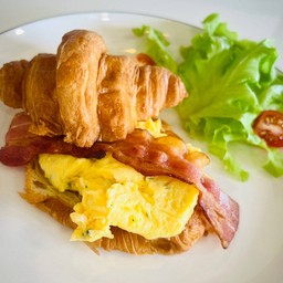 Breakfast Croissant