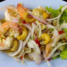 ยำตะใคร้กุ้งสด